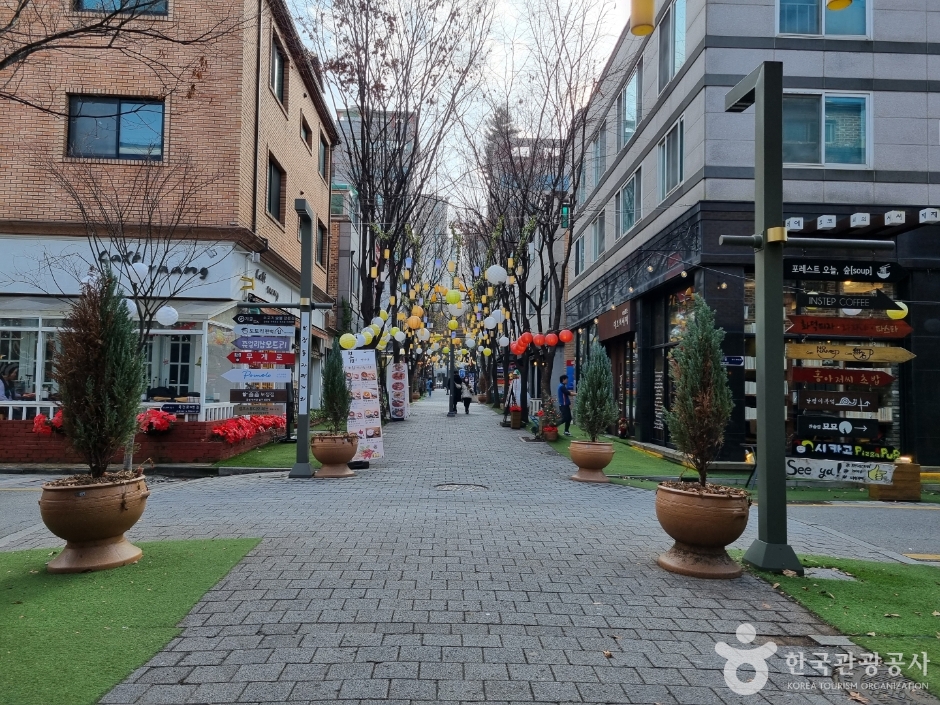 보정동카페거리