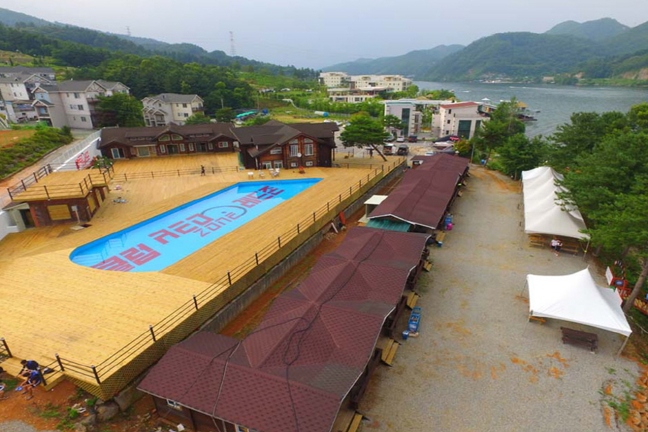 클럽레드존캠핑장