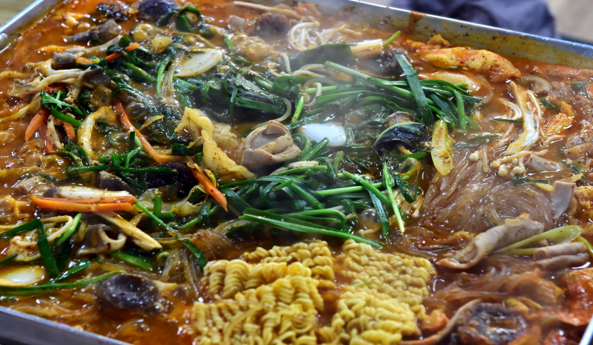 지동시장 순대타운