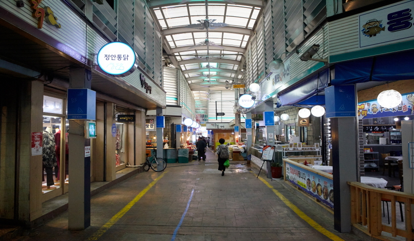 문산장 (4, 9일) (문산자유시장)