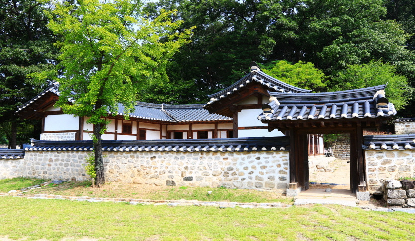 황희선생영당지