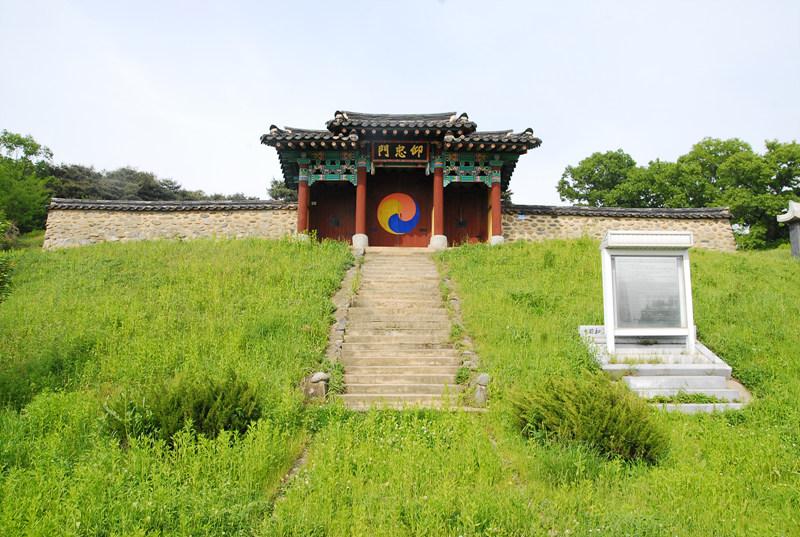 수성군묘및사당