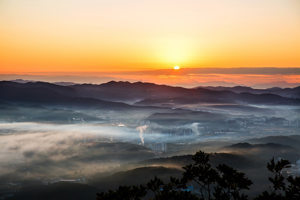 석성산일출  (용인8경 중 제1경)