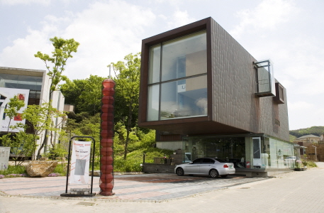 갤러리MOA