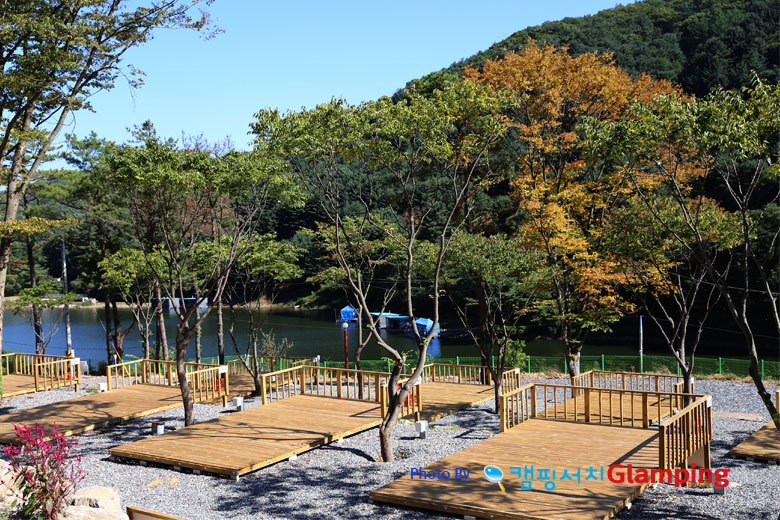 깊이울 달빛 캠핑장